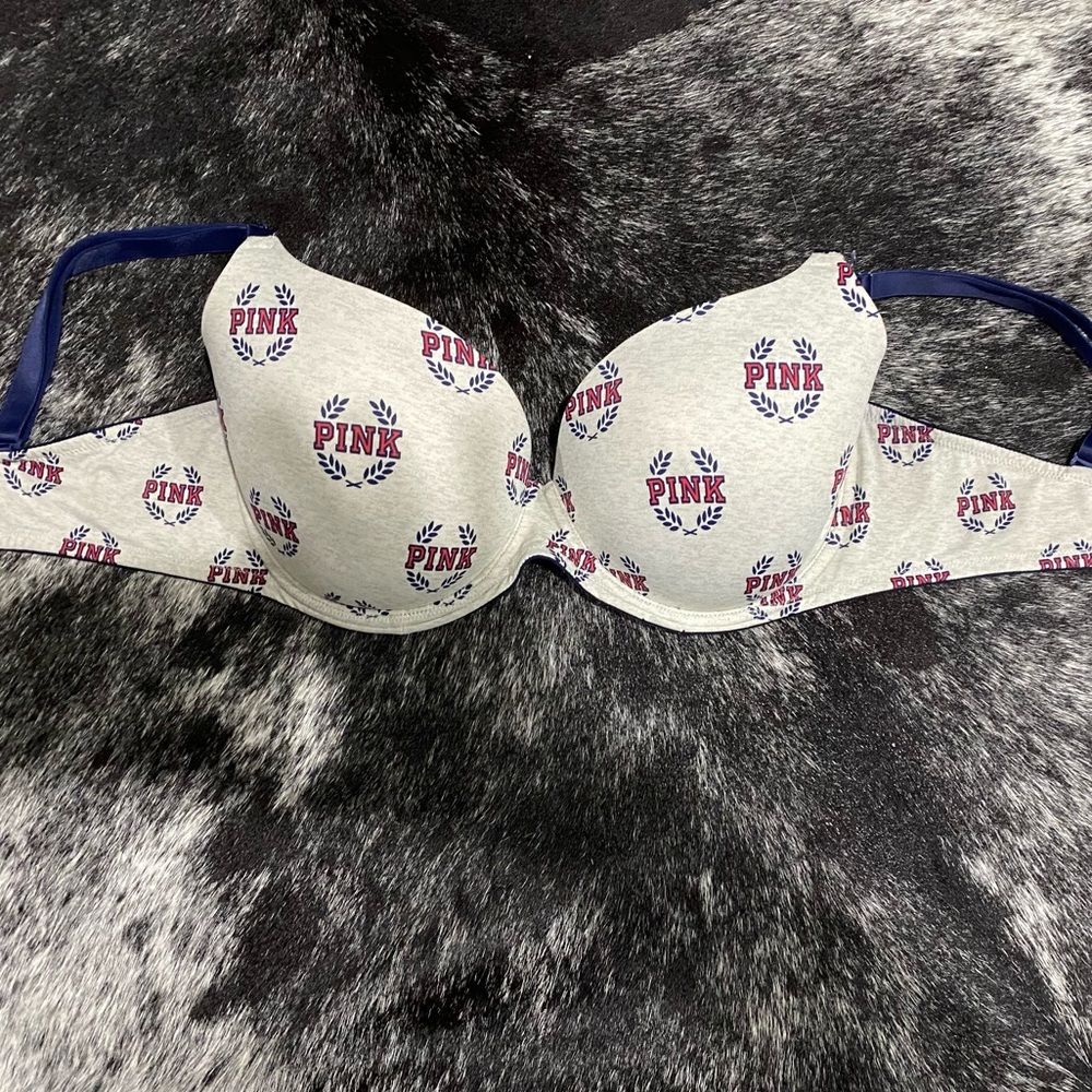 Victoria’s Secret wear everywhere bra 36E/DD